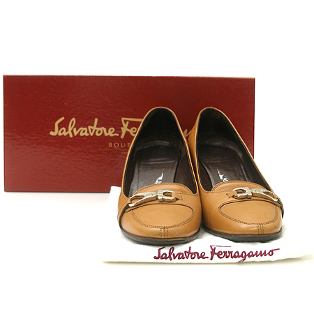 Ferragamo(��󰡸�) ���� ��ġ�� ��� ī�� ���� ������ ���� �̹���2 - ���̺��� �߰���ǰ
