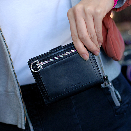 Ferragamo(��󰡸�) 22 4136 ���� ���� ������ �̹���5 - ���̺��� �߰���ǰ