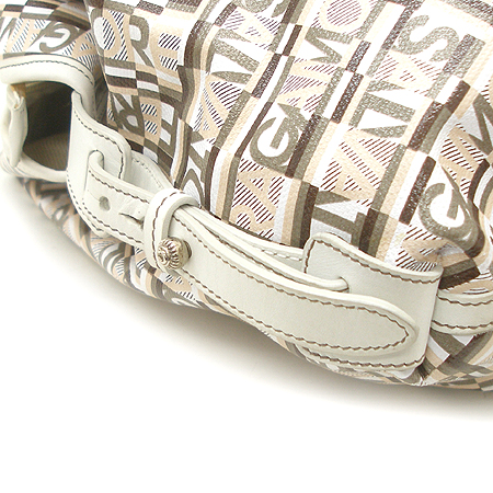 Ferragamo(��󰡸�) 21 A039 �ΰ� ����� �̹���4 - ���̺��� �߰���ǰ