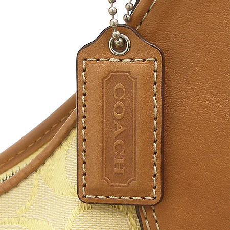Coach(��ġ) �ñ׳�ó �ڰ��� ����� �̹���4 - ���̺��� �߰���ǰ