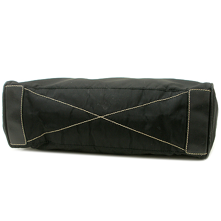 Prada(�����) �к긯 ����� �̹���4 - ���̺��� �߰���ǰ