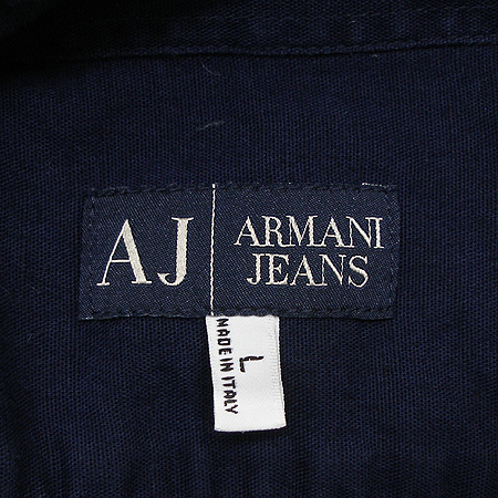 Armani(�Ƹ�����) ���� �̹���4 - ���̺��� �߰���ǰ