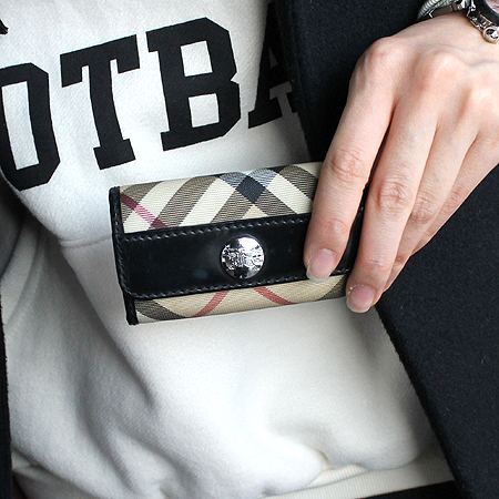 Burberry(������) �� ���üũ Ű���̽� [��õ ������] �̹���5 - ���̺��� �߰���ǰ