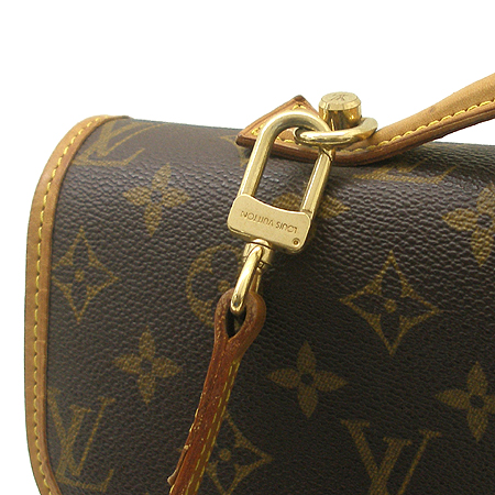 Louis Vuitton(���̺���) M51121 ���׷� ĵ���� ������ ��Ʈ�� + ��� ��Ʈ�� �̹���3 - ���̺��� �߰���ǰ