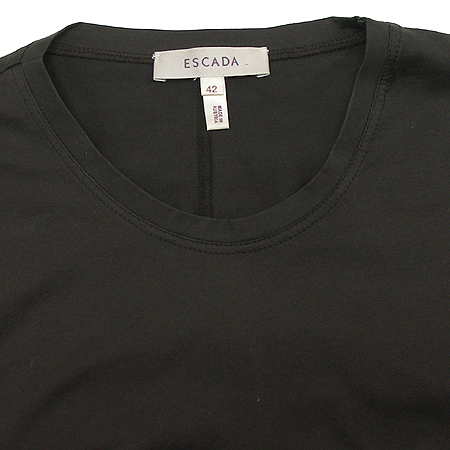 Escada(�������) Ƽ �̹���2 - ���̺��� �߰���ǰ