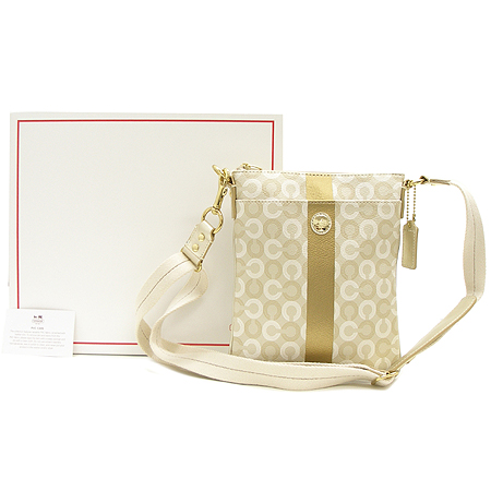 Coach(��ġ) 43625 ���̺��� ���� �ɾ�Ʈ ũ�ν��� �̹���2 - ���̺��� �߰���ǰ