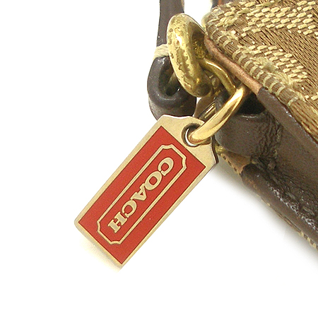 Coach(��ġ) �ñ׳�ó �ڰ��� ������ ���̽� �̹���3 - ���̺��� �߰���ǰ