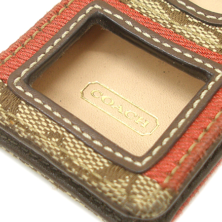 Coach(��ġ) �ñ׳�ó �ڰ��� ������ ���̽� �̹���4 - ���̺��� �߰���ǰ