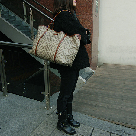 Gucci(����) 197954 GG�ΰ� PVC ���� Ʈ���� ����� [��������] �̹���6 - ���̺��� �߰���ǰ