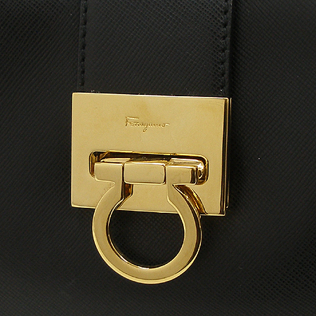 Ferragamo(��󰡸�) 21 2750 �������� ���� ��ġ�Ϸΰ� ����� �̹���4 - ���̺��� �߰���ǰ