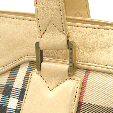 Burberry(������) PVC Ŭ���� üũ ��Ʈ�� �̹���4 - ���̺��� �߰���ǰ