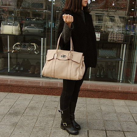 MULBERRY(�ֹ���) ������ ���� ���̽����� M ������ ��Ʈ�� [�б�����������2ȣ��] �̹���6 - ���̺��� �߰���ǰ