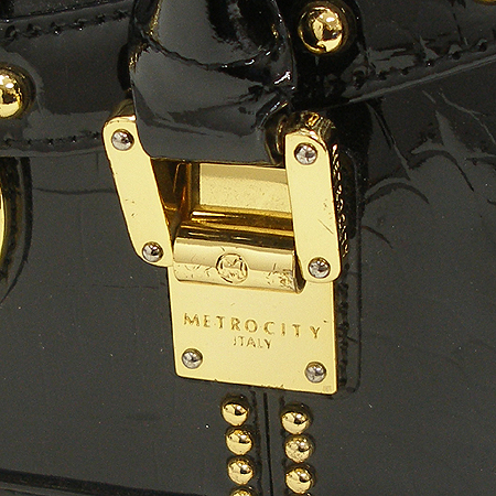 Metrocity(��Ʈ�ν�Ƽ) ���� M �ΰ� ��� ���̴�Ʈ ��Ʈ�� �̹���3 - ���̺��� �߰���ǰ