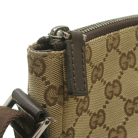 Gucci(����) 110054 GG�ΰ� �к긯 ũ�ν��� [�б�������] �̹���3 - ���̺��� �߰���ǰ