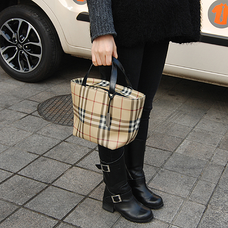 Burberry(������) ��� üũ ��Ʈ�� �̹���5 - ���̺��� �߰���ǰ