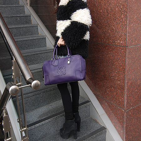 Loewe(�ο���) 352.95.A22 �Ƹ����� ���̿÷��ΰ� ���÷��� ¤�� ��Ʈ�� [��õ ������] �̹���5 - ���̺��� �߰���ǰ
