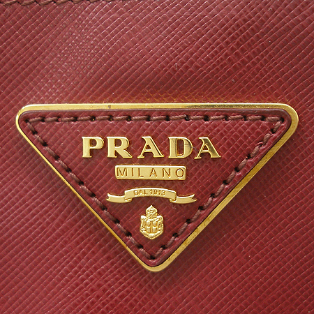 Prada(�����) BN1874 ���ǾƳ� ���� ��Ʈ�� �̹���4 - ���̺��� �߰���ǰ