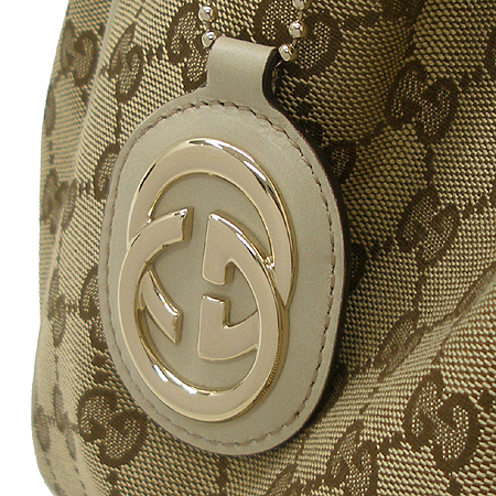 Gucci(����) 211944 GG �ΰ� �ڰ��� ��Ű ����� �̹���3 - ���̺��� �߰���ǰ