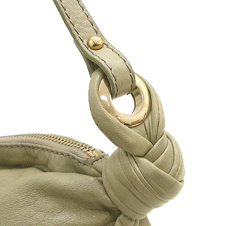 Fendi(���) ���� �Ŀ�ġ ��Ʈ�� �̹���4 - ���̺��� �߰���ǰ