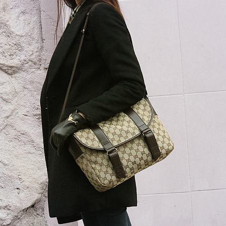 Gucci(����) 145859 �𰡵� �޽��� ũ�ν��� �̹���6 - ���̺��� �߰���ǰ