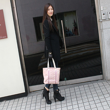 Dior(ũ����î���) �ΰ� PVC �ٰ� ����� �̹���5 - ���̺��� �߰���ǰ