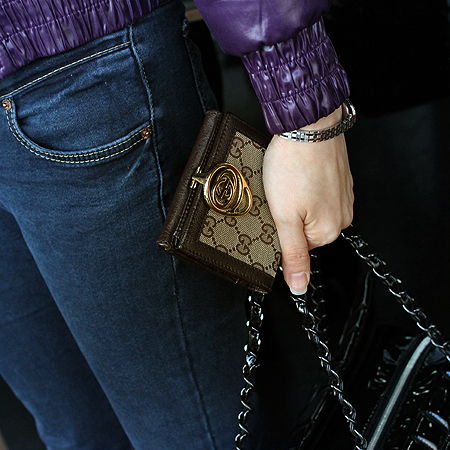 Gucci(����) 224227 GG�ΰ� �ڰ��� ���� ��Ŭ ��� 3�� ������ �̹���5 - ���̺��� �߰���ǰ
