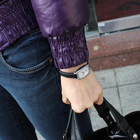 TISSOT(Ƽ��) T057.910.16.117.00  EVERYTIME ��ƿ �ڰ��� ���� ��� ������ �ð� �̹���6 - ���̺��� �߰���ǰ