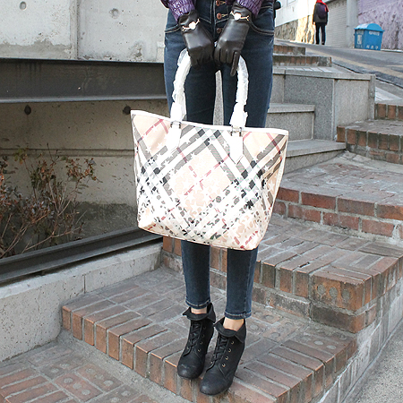 Burberry(������) PVC ���üũ STARS ������ ���� �ٰ� ����� �̹���6 - ���̺��� �߰���ǰ