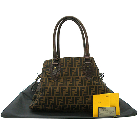 Fendi(���) 8BN162 FF�ΰ� ��ī �к긯 ���� ���� ȥ�� ��Ʈ�� �̹���2 - ���̺��� �߰���ǰ