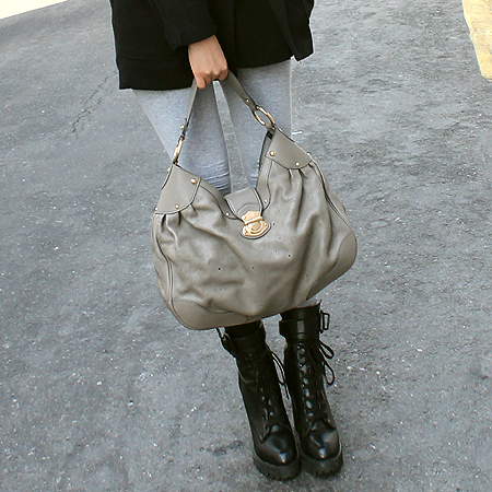 Louis Vuitton(���̺���) M93129 ������ SOLAR(�ֶ�) GM ���͸� ����� �̹���7 - ���̺��� �߰���ǰ