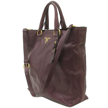 Prada(�����) BN1713 SOFT CALF (�۾�������) ���� �ΰ� ��� ��Ʈ�� + �����Ʈ�� [�б�����������2ȣ��] �̹���2 - ���̺��� �߰���ǰ