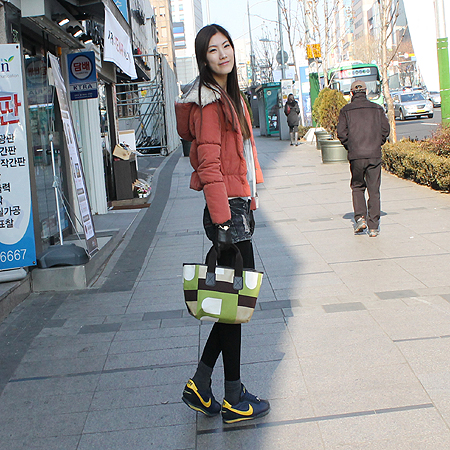 Bally(�߸�) B00THBAY �ΰ� �к긯 ��Ʈ�� �̹���5 - ���̺��� �߰���ǰ