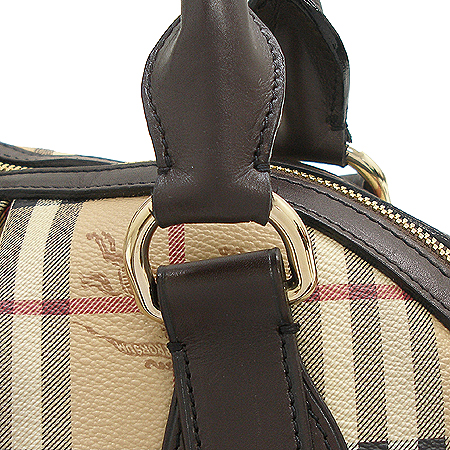 Burberry(������) �� Ŭ���� üũ ��Ʈ�� [�б�������] �̹���4 - ���̺��� �߰���ǰ