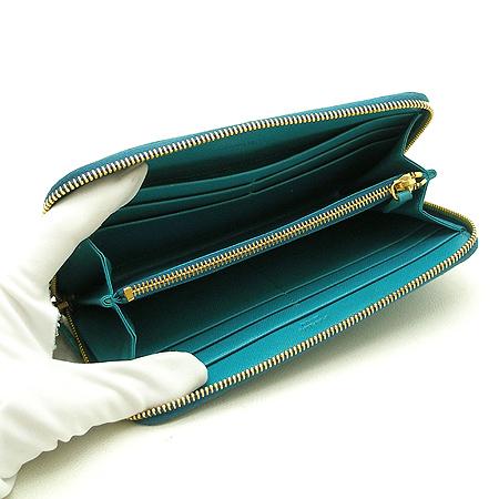 Prada(�����) 1M 0506 ¤�� ������ �̹���3 - ���̺��� �߰���ǰ