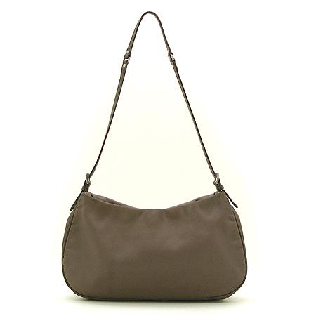 Prada(�����) �Ŀ�ġ ����� �̹���3 - ���̺��� �߰���ǰ