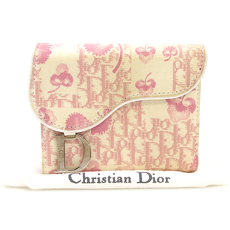 Dior(ũ����î���) ���� D �ΰ� ���̴�Ʈ Ʈ���� ������ [��������] �̹���2 - ���̺��� �߰���ǰ