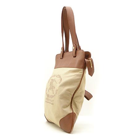 Burberry(������) �� �ΰ� ���� �̹���3 - ���̺��� �߰���ǰ