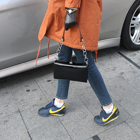 Ferragamo(��󰡸�) 21 5321 ���� ���̴�Ʈ ����� �̹���6 - ���̺��� �߰���ǰ