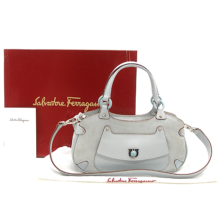 Ferragamo(��󰡸�) 21 5752 ��ī�� ���� �����̵� 2-WAY �̹���2 - ���̺��� �߰���ǰ