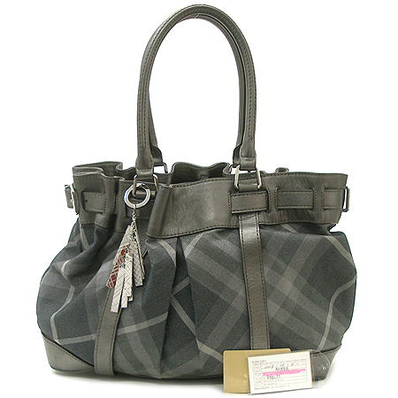 Burberry(������) BLACK AND GREY CHECK �� �к긯 ��Ż�� ���� �� ��� ��Ʈ�� �̹���2 - ���̺��� �߰���ǰ