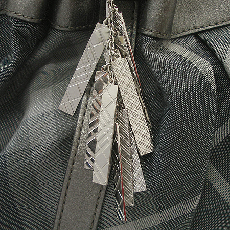 Burberry(������) BLACK AND GREY CHECK �� �к긯 ��Ż�� ���� �� ��� ��Ʈ�� �̹���4 - ���̺��� �߰���ǰ