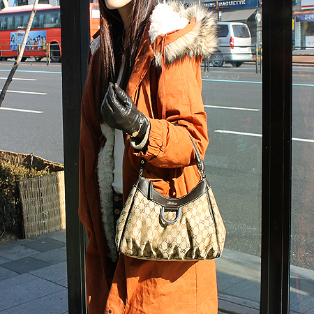 Gucci(����) 190525 GG�ڰ��� ȣ�� ����� �̹���6 - ���̺��� �߰���ǰ