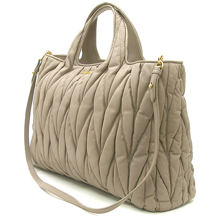 MiuMiu(�̿�̿�) RN0649 MATELASSE (��Ʈ���) ���� ��Ʈ�� + ��� ��Ʈ�� �̹���3 - ���̺��� �߰���ǰ