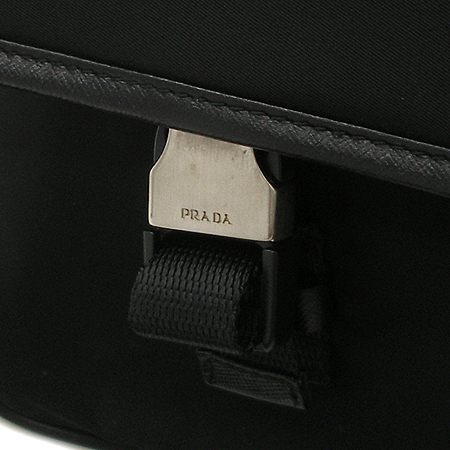 Prada(�����) V165 �к긯 ũ�ν��� �̹���4 - ���̺��� �߰���ǰ