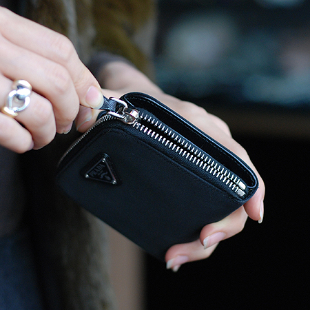 Prada(�����) M605 �к긯 ���ǾƳ� ¤�� ������ �̹���7 - ���̺��� �߰���ǰ