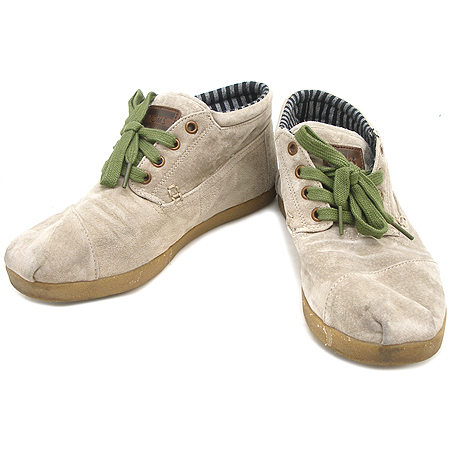TOMS (Ž)  ̵ ̵ Ŀ