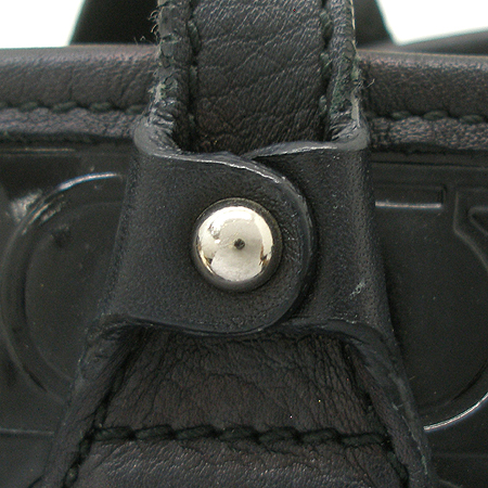 Ferragamo(��󰡸�) 21 B476 ��ġ�� �ΰ� ���̴�Ʈ ��Ʈ�� [�б�����������2ȣ��] �̹���5 - ���̺��� �߰���ǰ