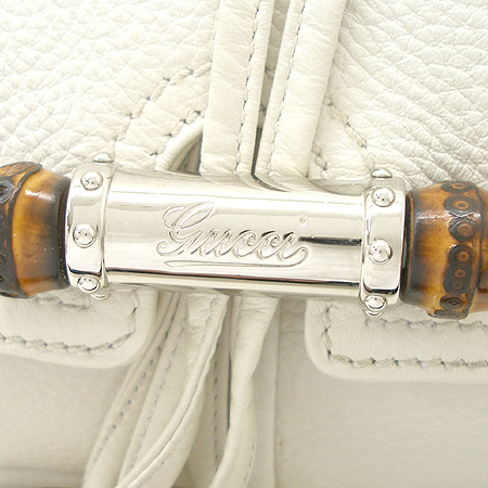 Gucci(����)  235320 ��� ��� ���� ü�� Ŭ��ġ �� ����� [�б�����������2ȣ��] �̹���4 - ���̺��� �߰���ǰ