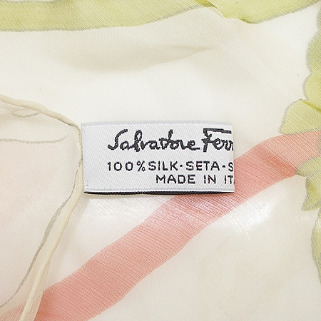 Ferragamo(��󰡸�) 100% ��ũ ��ī�� �̹���3 - ���̺��� �߰���ǰ