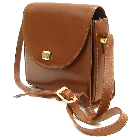 Bally(�߸�) ���� ũ�ν��� �̹���2 - ���̺��� �߰���ǰ